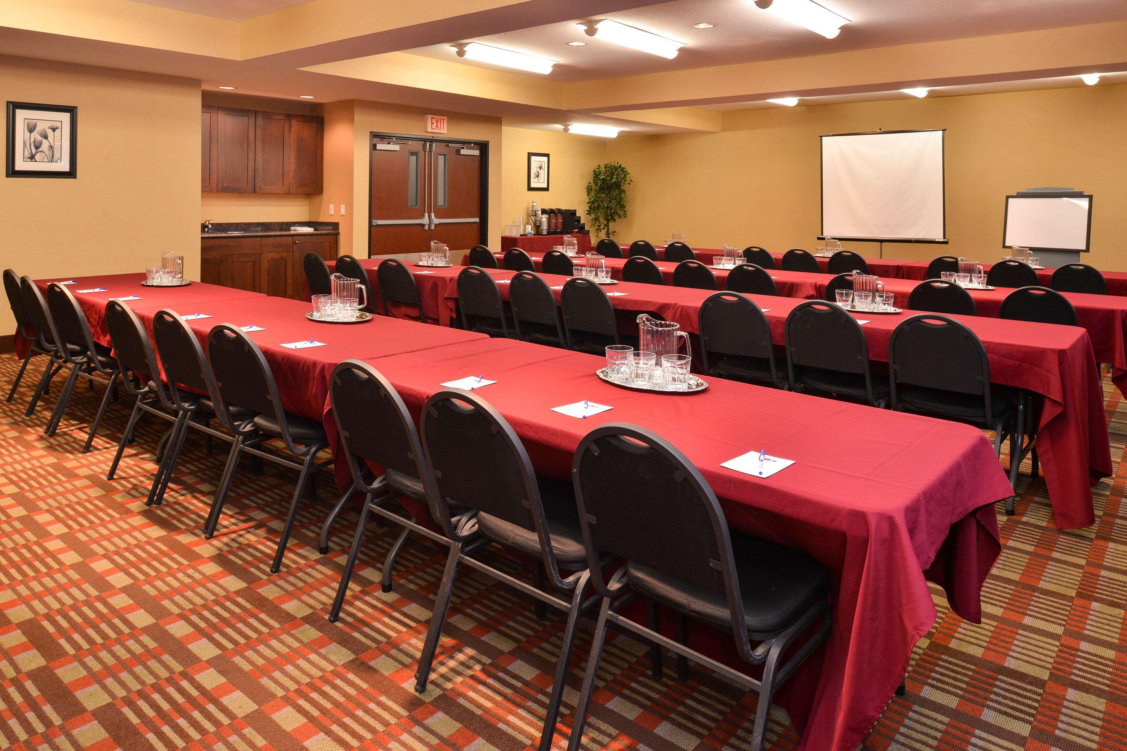 Best Western Wilsonville Inn & Suites Eksteriør billede