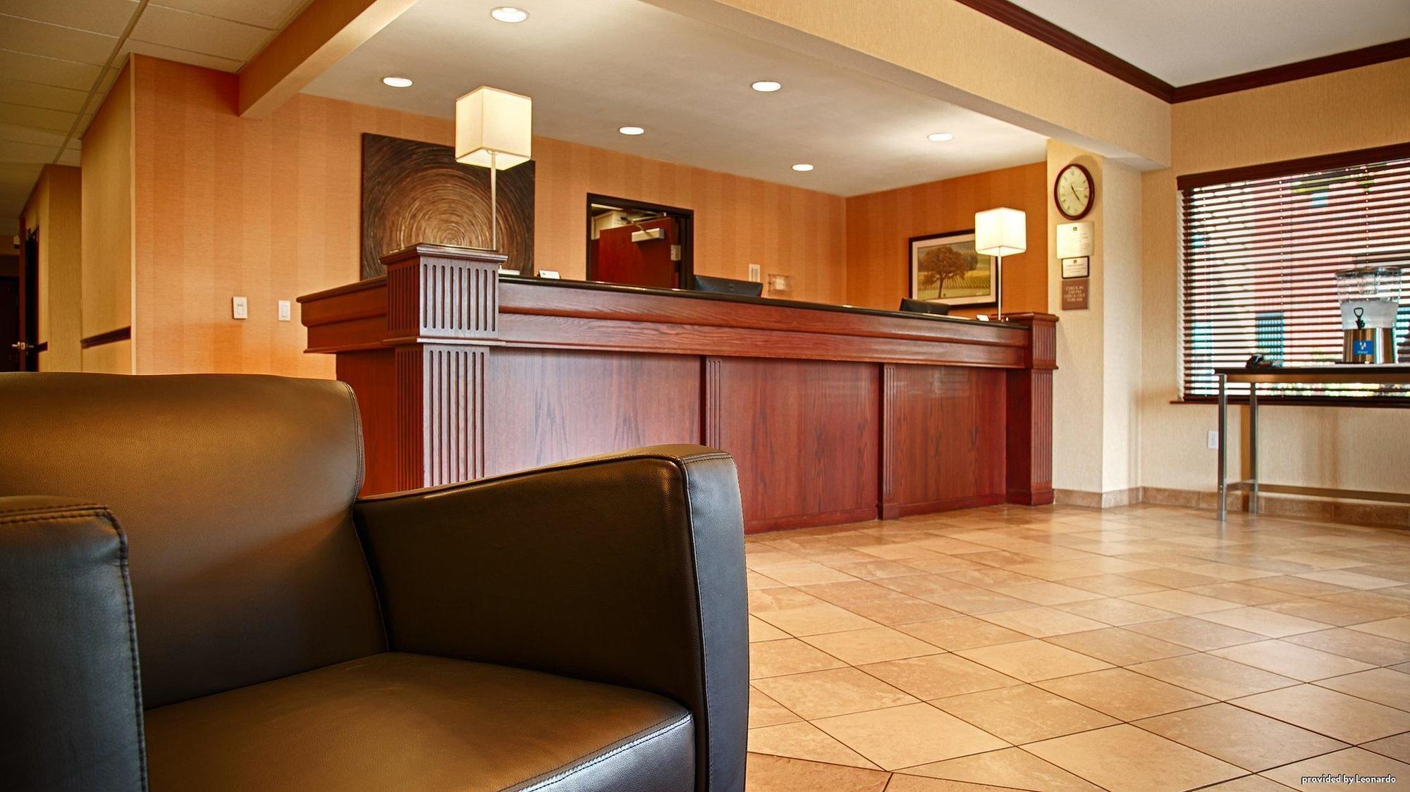 Best Western Wilsonville Inn & Suites Eksteriør billede