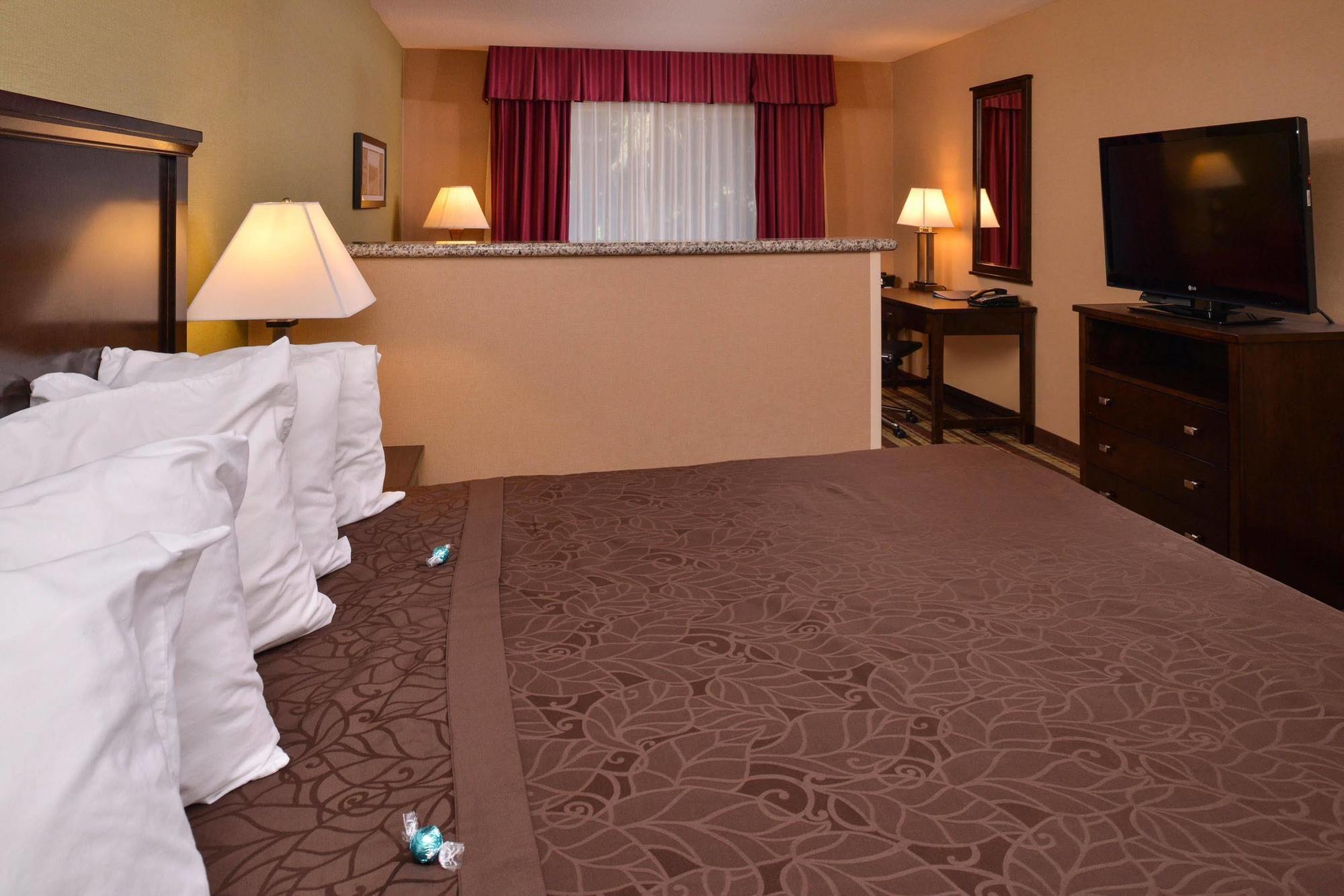 Best Western Wilsonville Inn & Suites Eksteriør billede